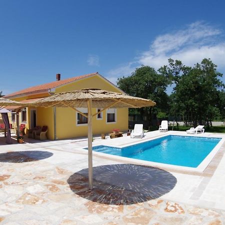 House Oliva, Sveti Kirin Villa สเวตวินเชนัต ภายนอก รูปภาพ