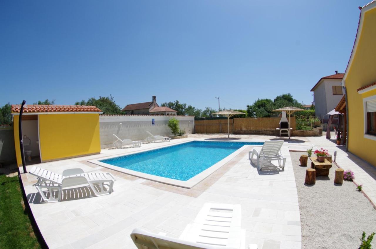 House Oliva, Sveti Kirin Villa สเวตวินเชนัต ภายนอก รูปภาพ
