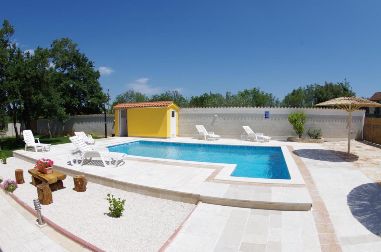 House Oliva, Sveti Kirin Villa สเวตวินเชนัต ภายนอก รูปภาพ